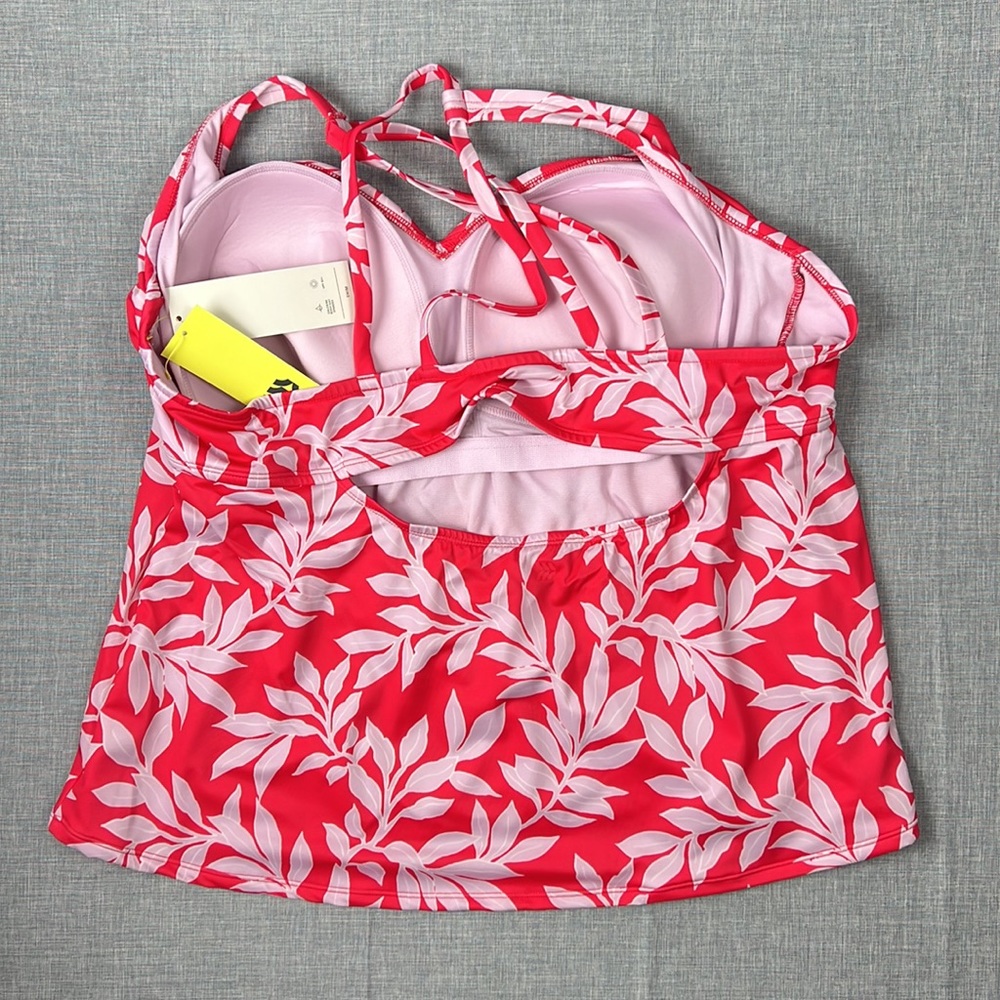 16W 18W 26W All in Motion Red & Pink Tropical Print Tankini Top Plus Size - Picture 3 of 4